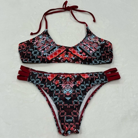 SHEIN Women’s Aztec Geometric Scoop Neck High Waist Bikini - black red, size L - Picture 2 of 9